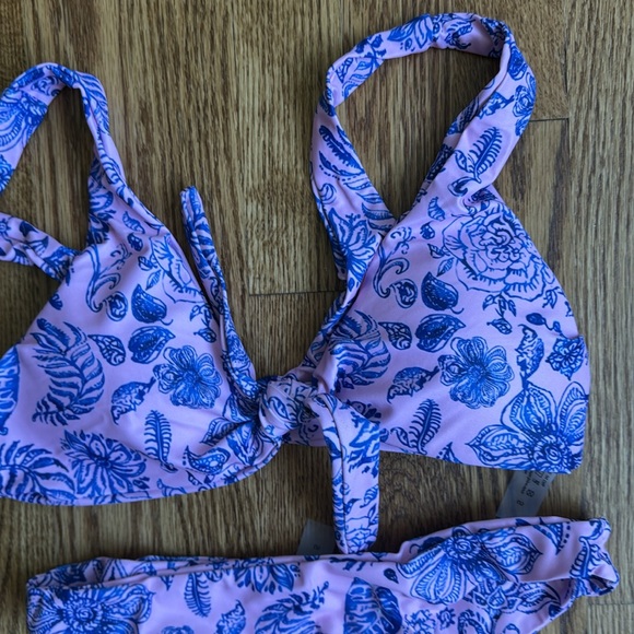 Random floral front knot bikini set - Picture 4 of 5